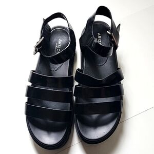 Arizona Jean Company Black Sandals